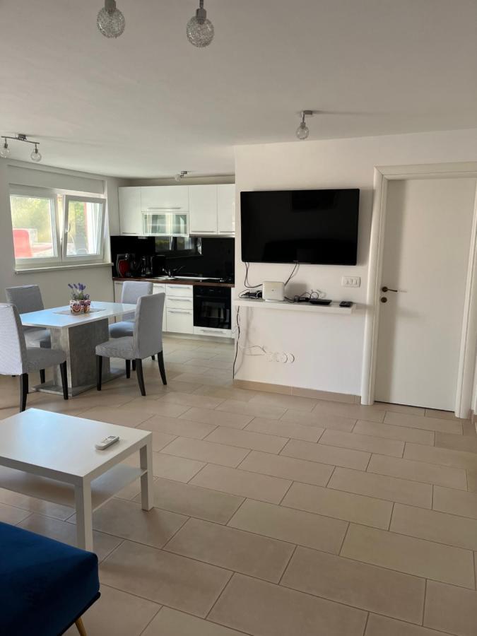 Apartment Babic Seget Vranjica Exterior photo